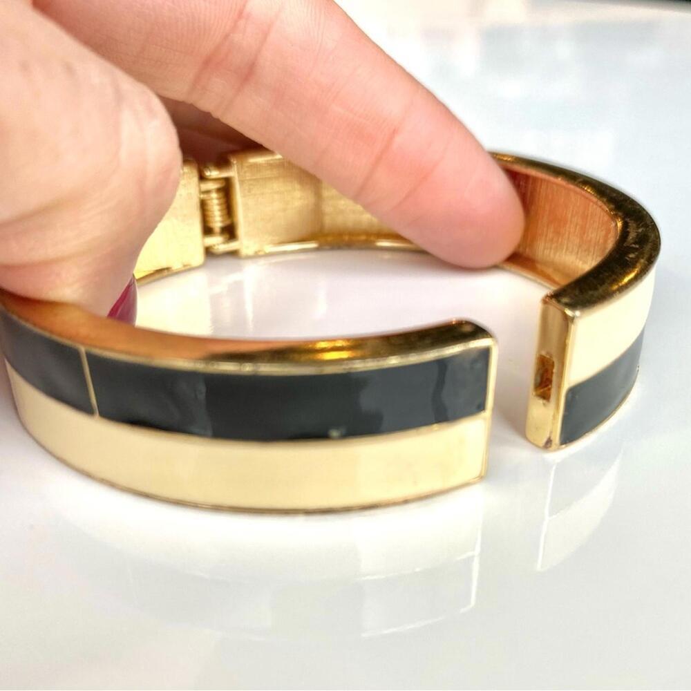 Black Enamel Gold Tone Hinged Bangle Designer Style Chic - Picture 2 of 6